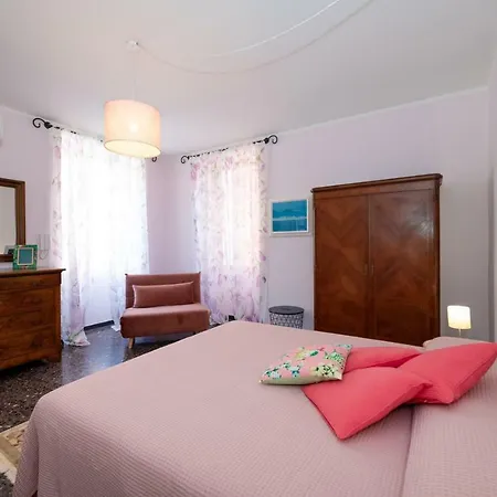 Casa Eve Finalborgo - Romantic House * Финале Лигуре